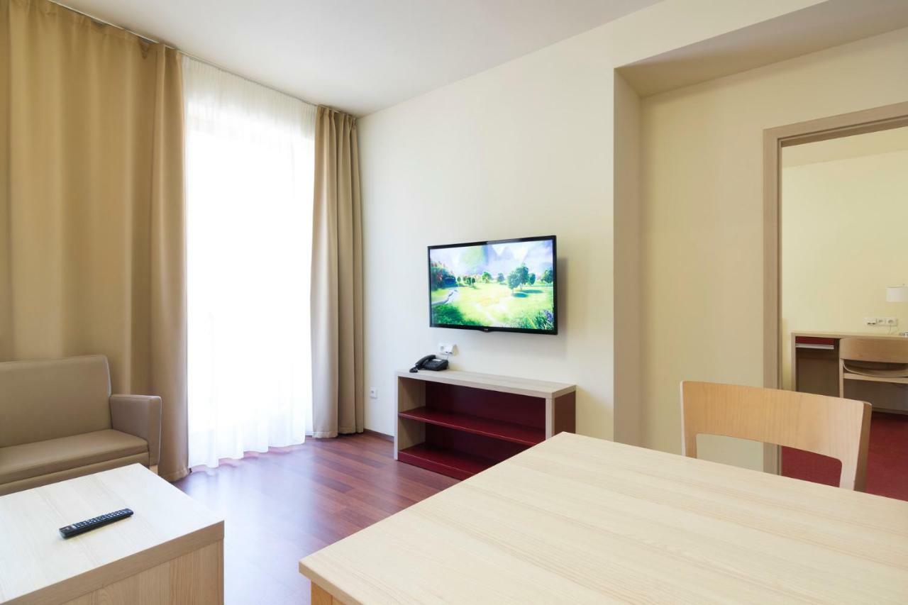 Peras Wellness Hotel Ludvikov Exterior photo